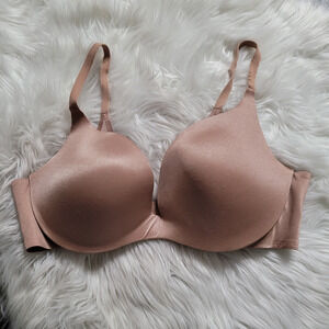 Victoria’s Secret Very Sexy Push Up T-Shirt Bra 38C Nude GUC RN#70817